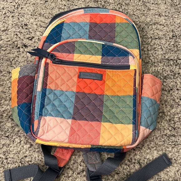 Vera Bradley Handbags - EUC Vera Bradley Small Backpack - Tropics Plaid